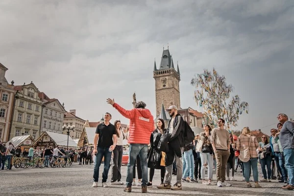65+ Attractions & Experiences